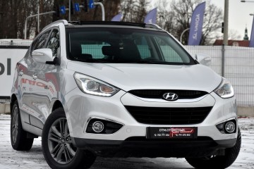 NAVI Klimatronik idealny stan Podgrzewane fotele Panorama